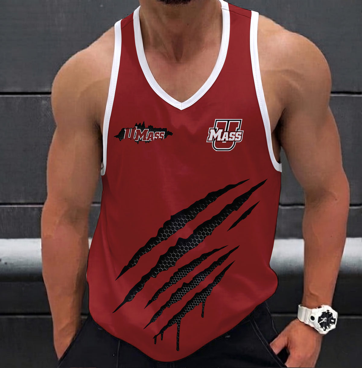 ELITE EDITION - NEW CUSTOMIZED NCAA CFH15 UMM UMASS MINUTEWOMEN UNISEX TANK TOP